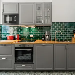  Apartment The Tieckstr Loft For Up To 7 People With 2 Bathrooms Germany
